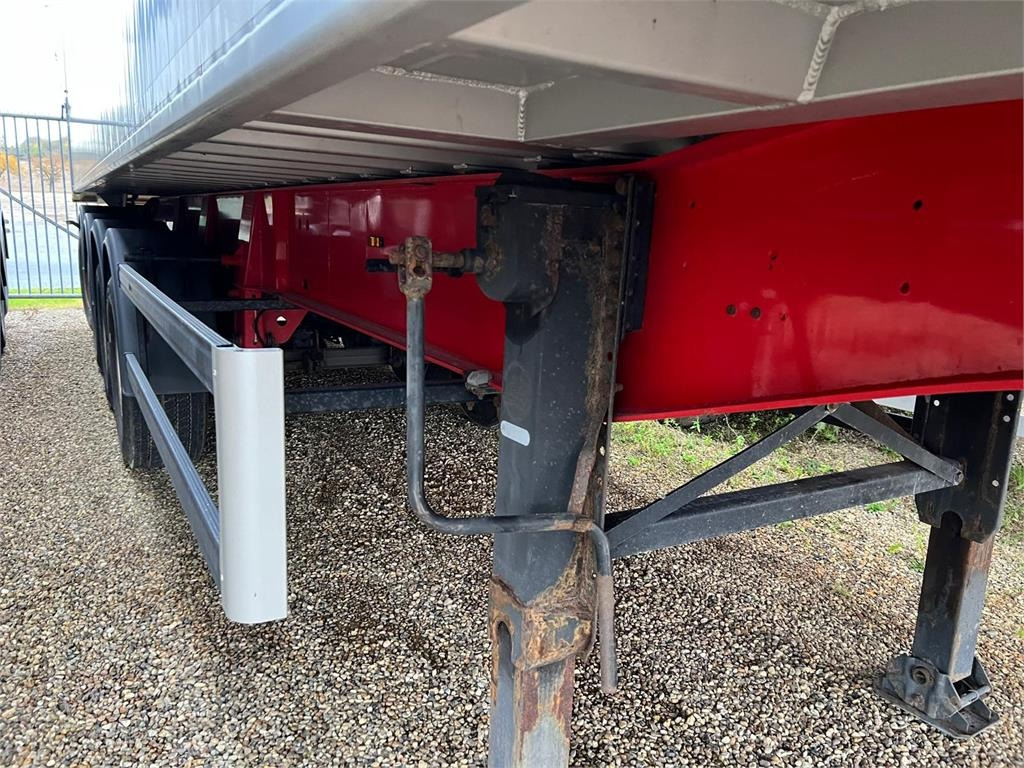 Langendorf SKA36 60m3 alu kasse med plastindlæg - Semi-remorque benne: photos 3 Langendorf SKA36 60m3 alu kasse med plastindlæg - Semi-remorque benne: photos 3