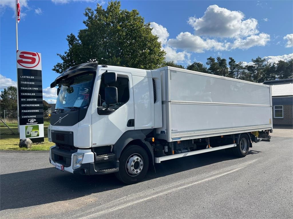 Volvo FL 250 16 ton - Camion fourgon: photos 1 Volvo FL 250 16 ton - Camion fourgon: photos 1