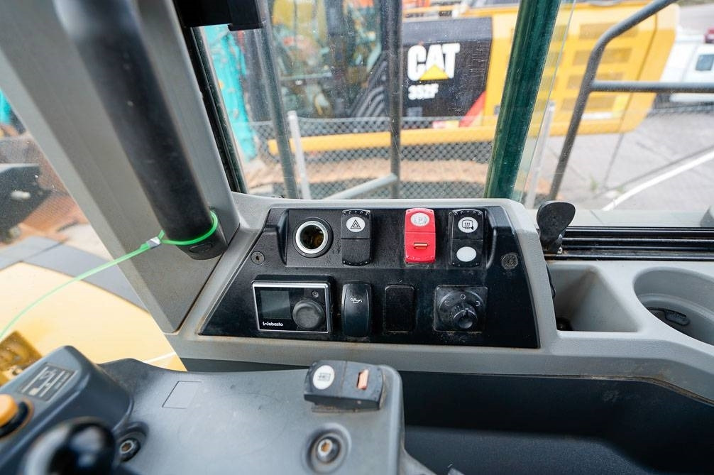 Chargeuse sur pneus CAT 982M UUDET RENKAAT: photos 24