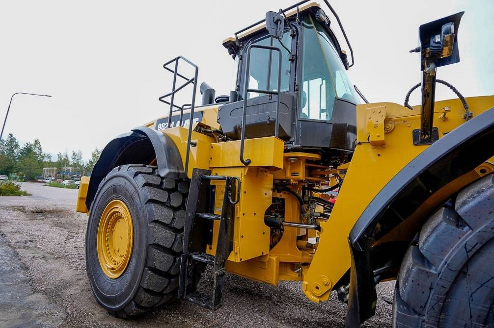 Chargeuse sur pneus CAT 982M UUDET RENKAAT: photos 6