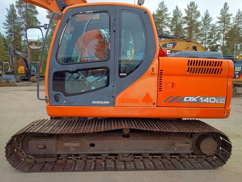 Doosan DX140LC KALLISTAJA+PYÖRITTÄJÄ  - Pelle sur chenille: photos 2 Doosan DX140LC KALLISTAJA+PYÖRITTÄJÄ  - Pelle sur chenille: photos 2