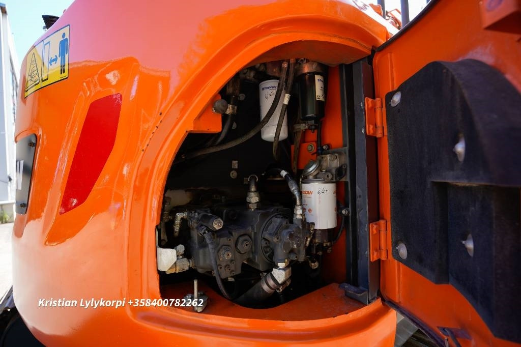 Pelle sur chenille Doosan DX140LCR-5: photos 19