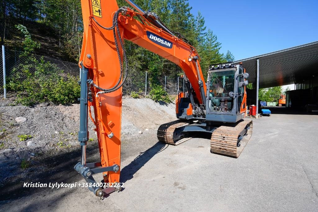 Pelle sur chenille Doosan DX140LCR-5: photos 11