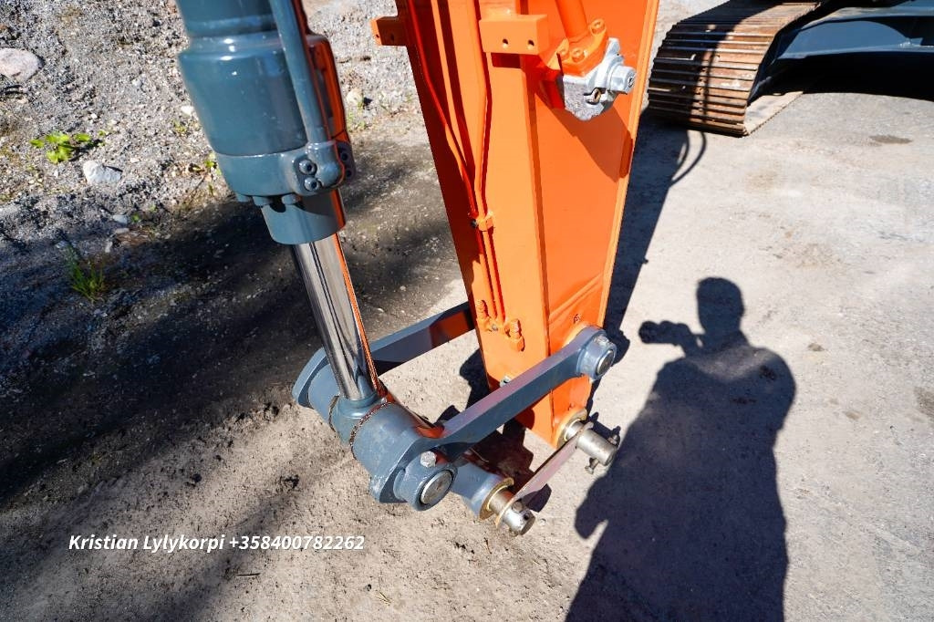 Pelle sur chenille Doosan DX140LCR-5: photos 15
