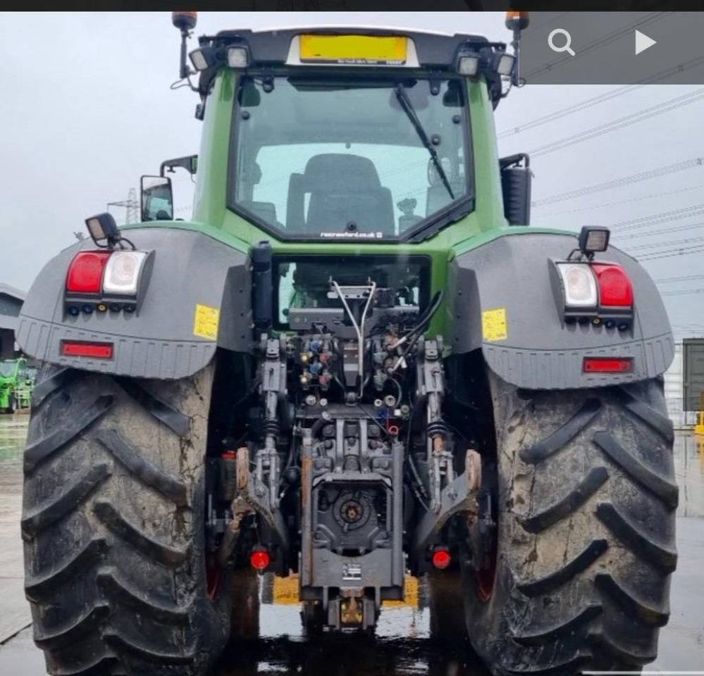Fendt 828 S4 Profi Plus - Tracteur agricole: photos 3 Fendt 828 S4 Profi Plus - Tracteur agricole: photos 3