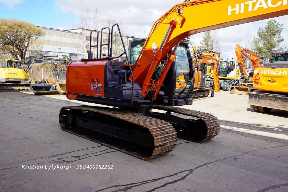 Pelle sur chenille Hitachi ZX130LCN-7 VÄHÄN AJETTU: photos 7