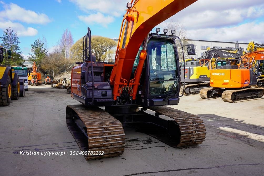 Pelle sur chenille Hitachi ZX130LCN-7 VÄHÄN AJETTU: photos 8