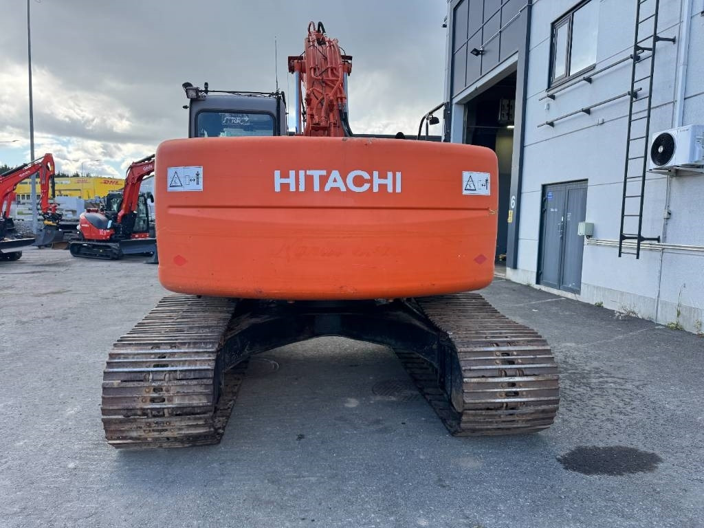 Hitachi ZX225USR PYÖRITTÄJÄLLÄ  - Pelle sur chenille: photos 4 Hitachi ZX225USR PYÖRITTÄJÄLLÄ  - Pelle sur chenille: photos 4