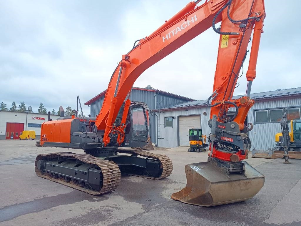 Pelle sur chenille Hitachi ZX290LC-5 HUIPPUVARUSTEET: photos 8