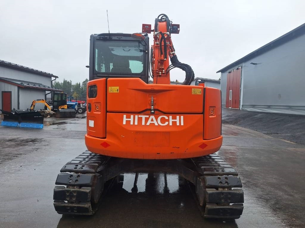 Hitachi ZX85US-5 PYÖRITTÄJÄLLÄ - Mini pelle: photos 3 Hitachi ZX85US-5 PYÖRITTÄJÄLLÄ - Mini pelle: photos 3