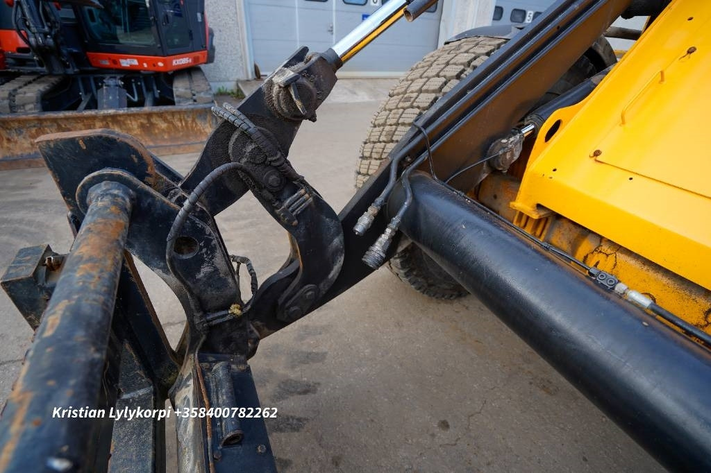 Chargeuse sur pneus JCB 412S LAMELLIRENKAILLA: photos 17