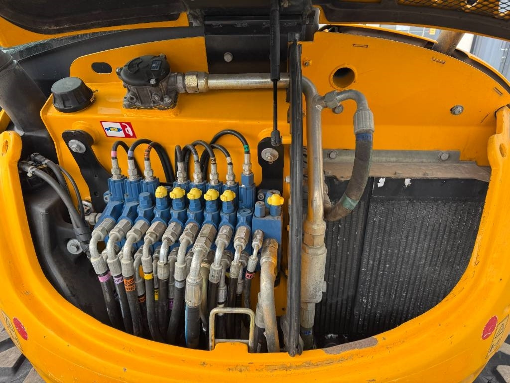 JCB 8045ZTS PYÖRITTÄJÄLLÄ  — crédit-bail JCB 8045ZTS PYÖRITTÄJÄLLÄ: photos 9