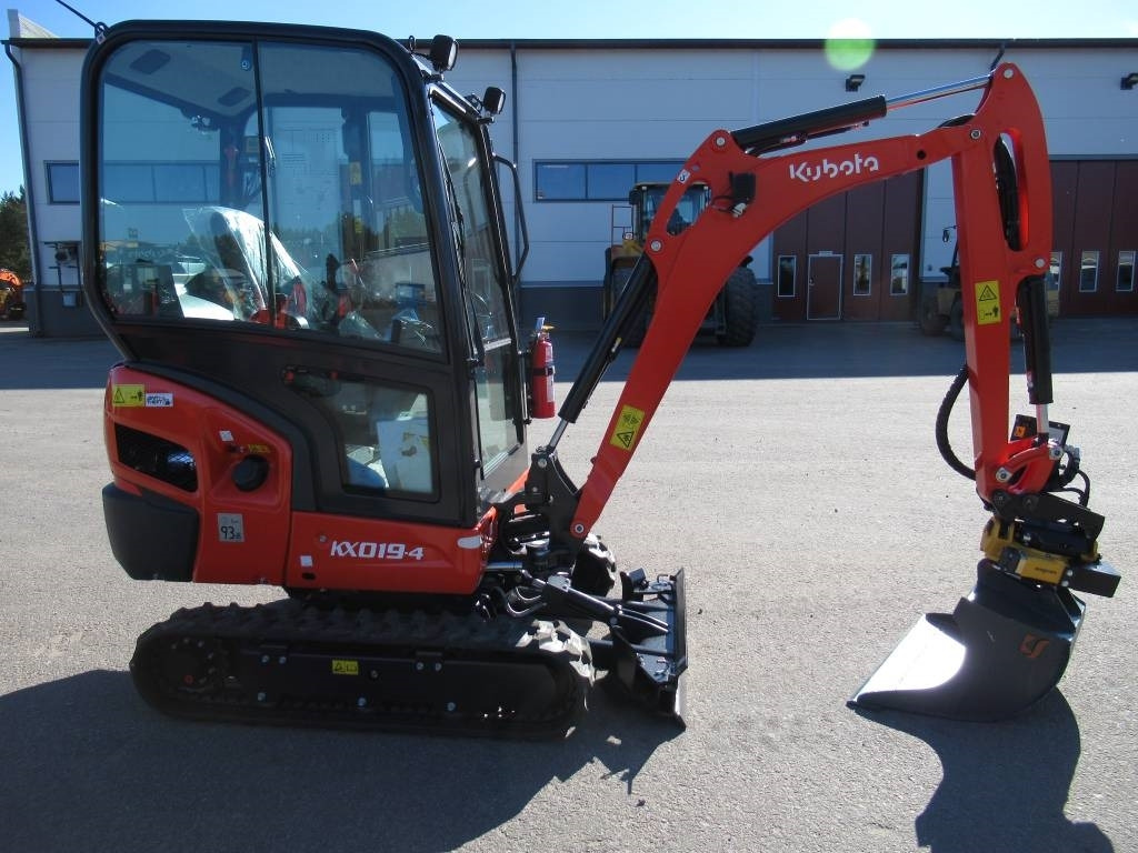 Kubota KX019-4 ENGCONILLA, UUSI - Mini pelle: photos 5 Kubota KX019-4 ENGCONILLA, UUSI - Mini pelle: photos 5