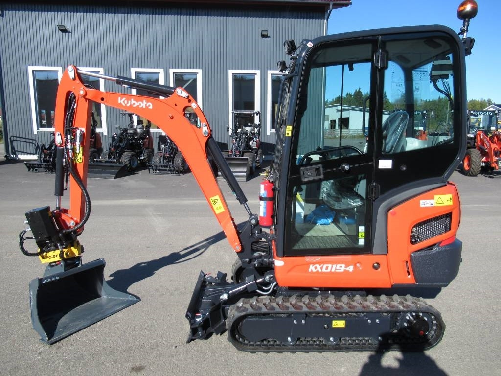 Kubota KX019-4 ENGCONILLA, UUSI - Mini pelle: photos 1 Kubota KX019-4 ENGCONILLA, UUSI - Mini pelle: photos 1