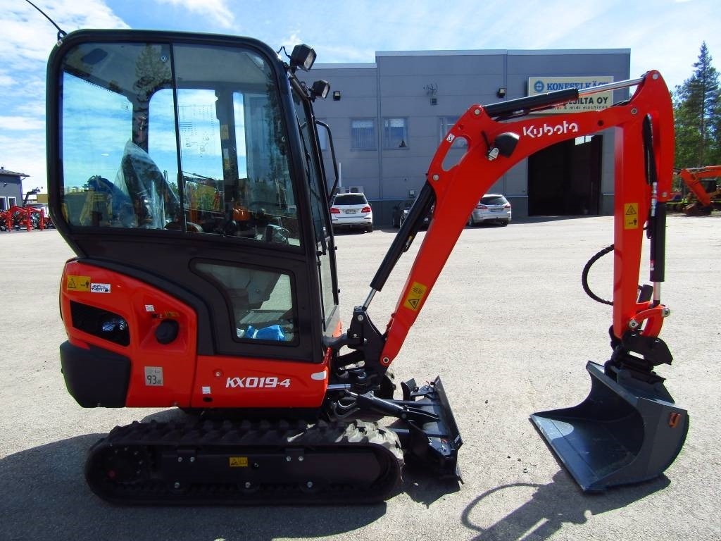 Kubota KX019-4 KALLISTAJALLA UUSI!! - Mini pelle: photos 5 Kubota KX019-4 KALLISTAJALLA UUSI!! - Mini pelle: photos 5