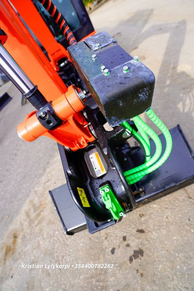 Kubota KX019-4 PYÖRITTÄJÄLLÄ  — crédit-bail Kubota KX019-4 PYÖRITTÄJÄLLÄ: photos 16