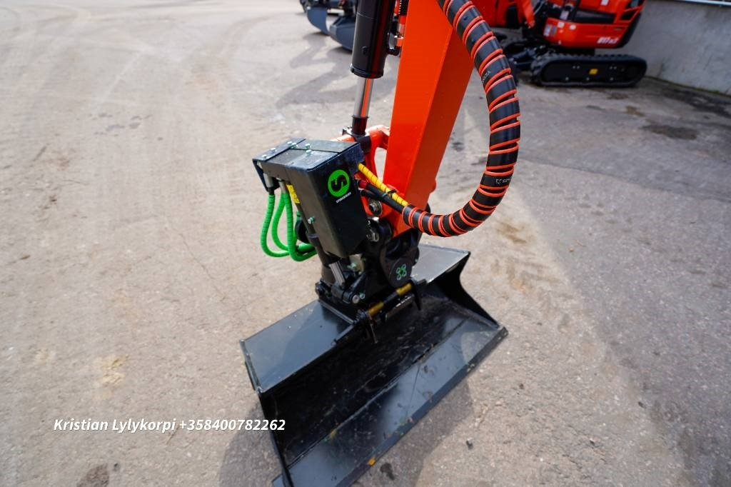 Kubota KX019-4 PYÖRITTÄJÄLLÄ  — crédit-bail Kubota KX019-4 PYÖRITTÄJÄLLÄ: photos 15