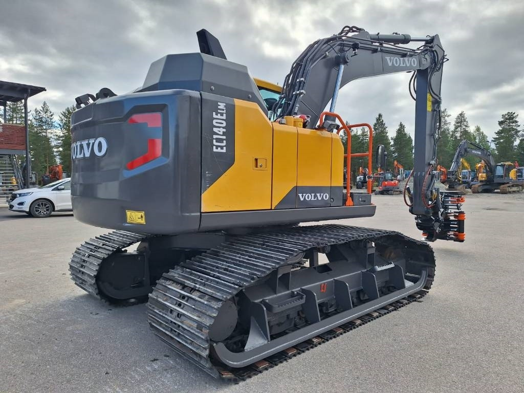 Volvo EC140ELM -SUOALUSTA- - Pelle sur chenille: photos 4 Volvo EC140ELM -SUOALUSTA- - Pelle sur chenille: photos 4