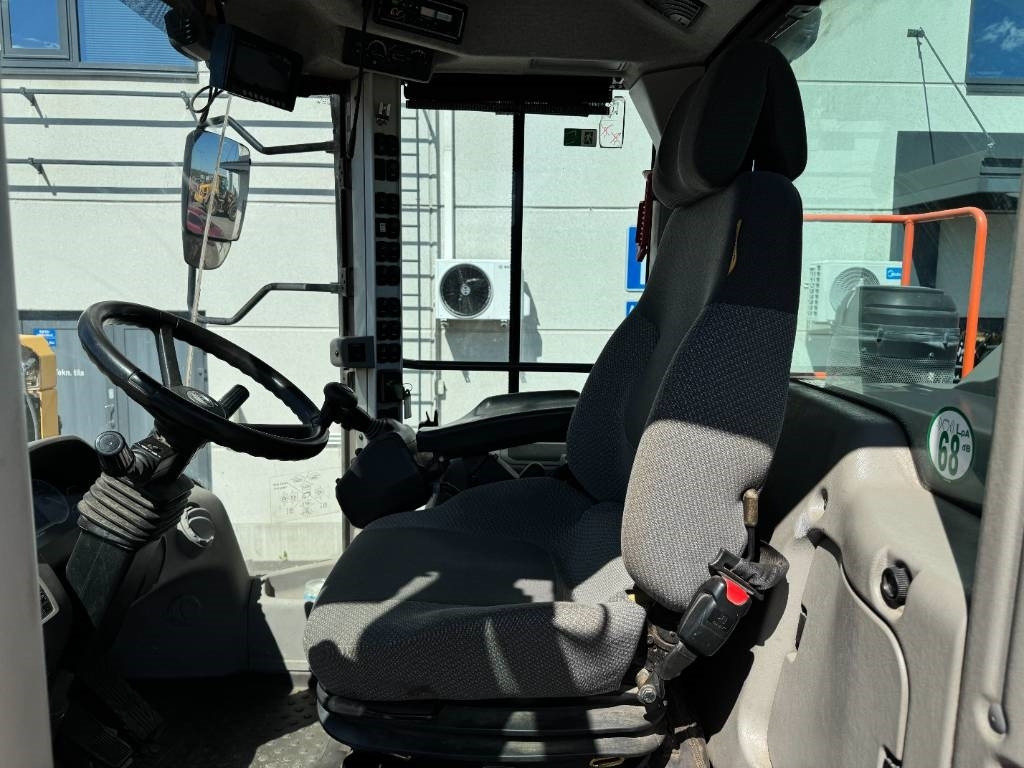 Volvo L 110 H - Chargeuse sur pneus: photos 5 Volvo L 110 H - Chargeuse sur pneus: photos 5