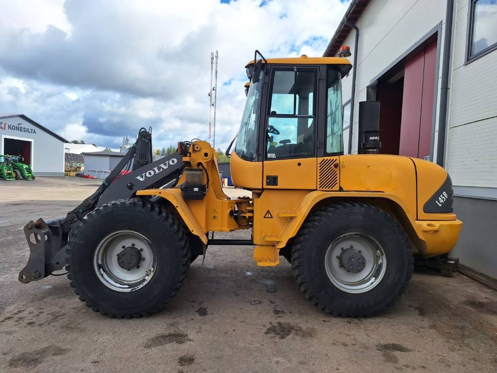 Volvo L45B TPS RASVARI, YM. - Chargeuse sur pneus: photos 1 Volvo L45B TPS RASVARI, YM. - Chargeuse sur pneus: photos 1