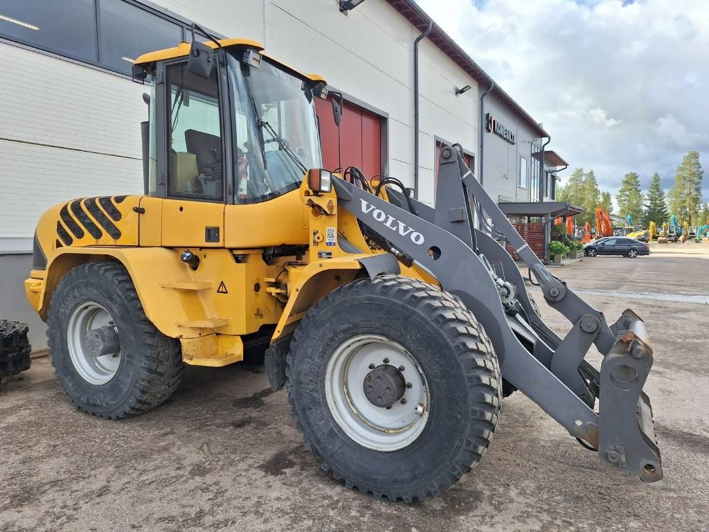 Volvo L45B TPS RASVARI, YM. - Chargeuse sur pneus: photos 4 Volvo L45B TPS RASVARI, YM. - Chargeuse sur pneus: photos 4
