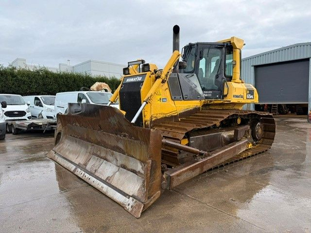 Komatsu D65PX-15. Fahrwerk 80%. Blatt 4.00m. ZSA. Klima. - Bulldozer: photos 3 Komatsu D65PX-15. Fahrwerk 80%. Blatt 4.00m. ZSA. Klima. - Bulldozer: photos 3