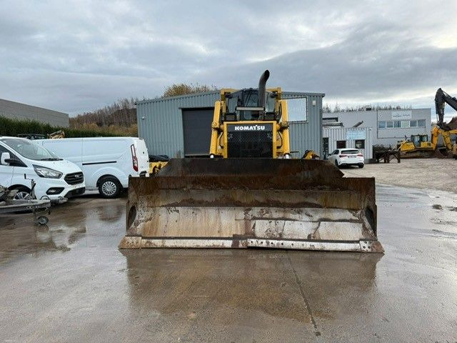 Komatsu D65PX-15. Fahrwerk 80%. Blatt 4.00m. ZSA. Klima. - Bulldozer: photos 5 Komatsu D65PX-15. Fahrwerk 80%. Blatt 4.00m. ZSA. Klima. - Bulldozer: photos 5