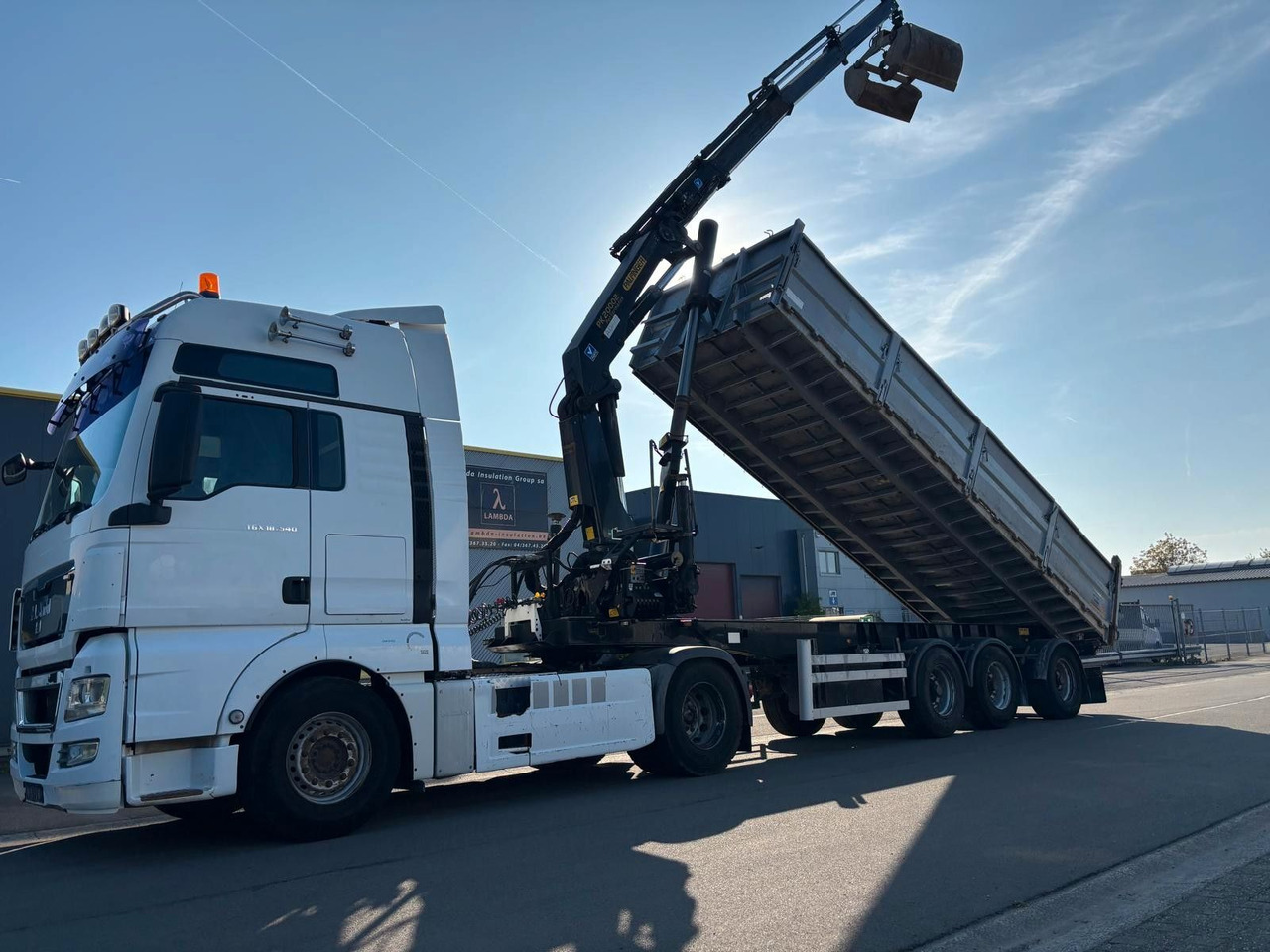 MAN TGX 18.540. Kipper + Kran PK20002. - Camion grue: photos 1 MAN TGX 18.540. Kipper + Kran PK20002. - Camion grue: photos 1