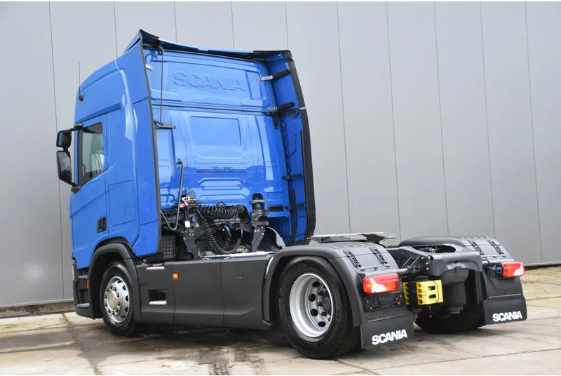 Scania R460 NGS 4x2 - SUPER - RETARDER - 324 TKM - PARK. AIRCO - ACC - NAVI - 2 x FUEL TANKS - TOP CONDITION - - Tracteur routier: photos 3 Scania R460 NGS 4x2 - SUPER - RETARDER - 324 TKM - PARK. AIRCO - ACC - NAVI - 2 x FUEL TANKS - TOP CONDITION - - Tracteur routier: photos 3