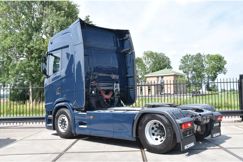 Scania S450 NGS 4x2NB - FULL AIR - 757 TKM - RETARDER - PARK. AIRCO - 2 x FUEL TANKS - TOP CONDITION - - Tracteur routier: photos 3 Scania S450 NGS 4x2NB - FULL AIR - 757 TKM - RETARDER - PARK. AIRCO - 2 x FUEL TANKS - TOP CONDITION - - Tracteur routier: photos 3