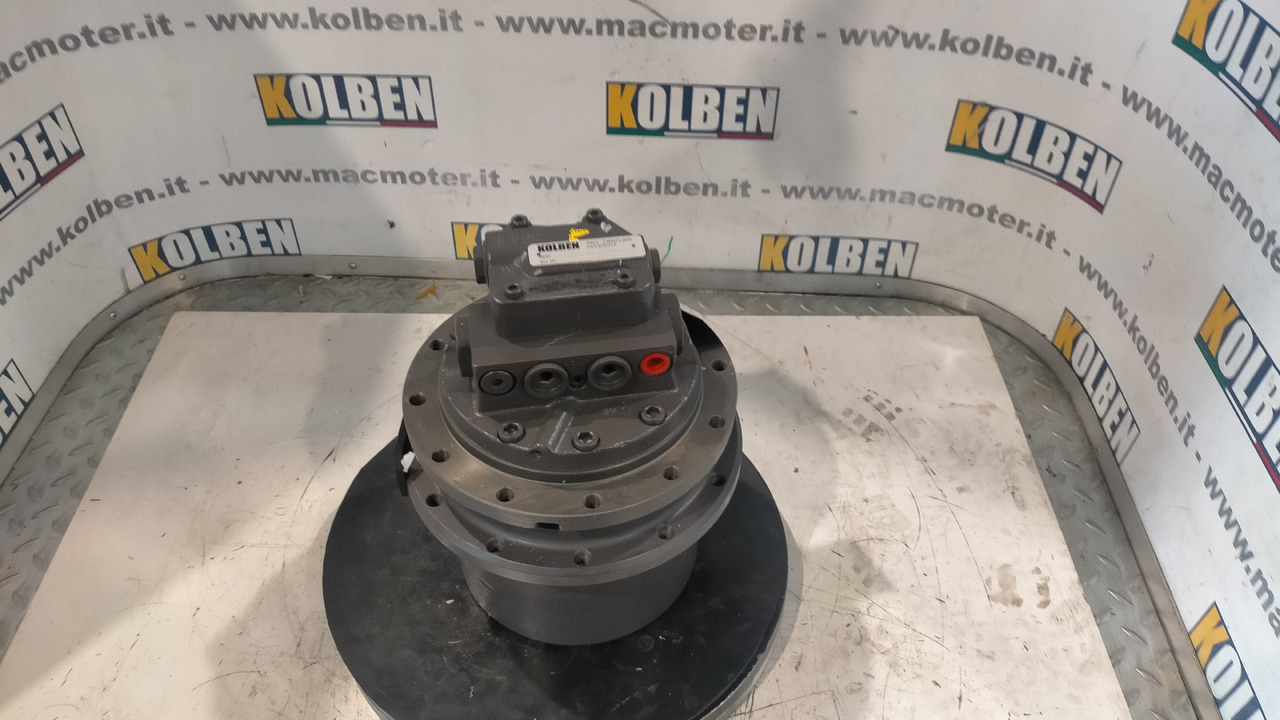 Bonfiglioli NEW HOLLAND C185 - Moteur de rotation pour Engins de chantier: photos 1 Bonfiglioli NEW HOLLAND C185 - Moteur de rotation pour Engins de chantier: photos 1