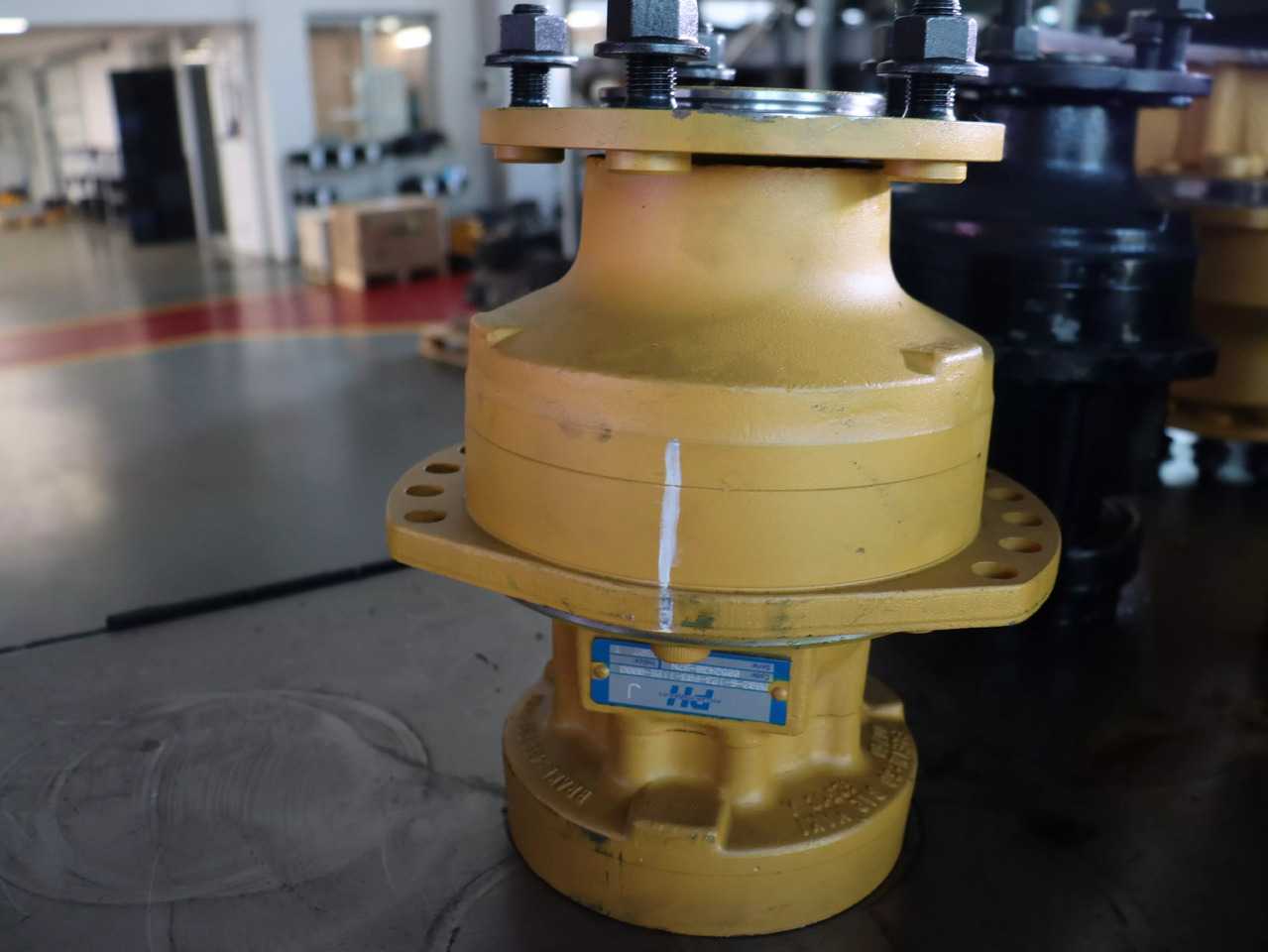 POCLAIN MS02-6-123-F03-112E-0000 - Moteur hydraulique pour Engins de chantier: photos 1 POCLAIN MS02-6-123-F03-112E-0000 - Moteur hydraulique pour Engins de chantier: photos 1