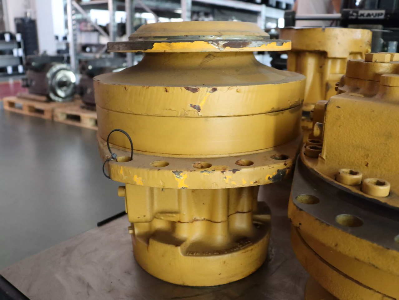 POCLAIN MS18-2-A21-F19-1410-5000 - Moteur hydraulique pour Engins de chantier: photos 1 POCLAIN MS18-2-A21-F19-1410-5000 - Moteur hydraulique pour Engins de chantier: photos 1