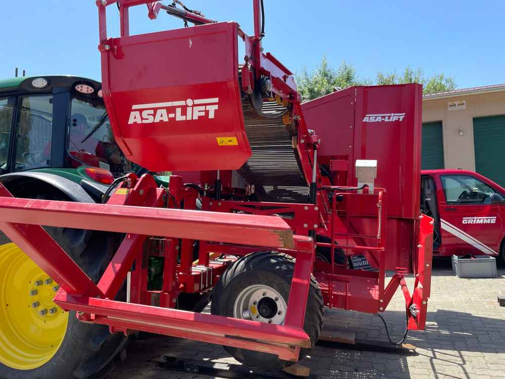 ASA-Lift Combi-1010C - Machine à vendanger: photos 2 ASA-Lift Combi-1010C - Machine à vendanger: photos 2
