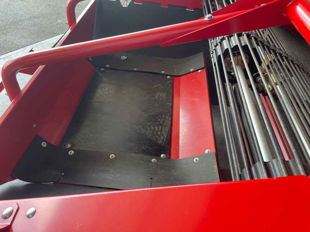 Grimme WV 165 - Machine à vendanger: photos 3 Grimme WV 165 - Machine à vendanger: photos 3