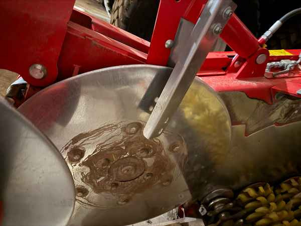 Dewulf Dewulf RQ3060 - Matériel de récolte: photos 2 Dewulf Dewulf RQ3060 - Matériel de récolte: photos 2