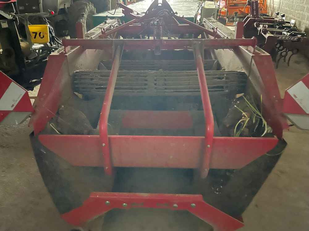 Grimme WV 165 - Machine à vendanger: photos 4 Grimme WV 165 - Machine à vendanger: photos 4