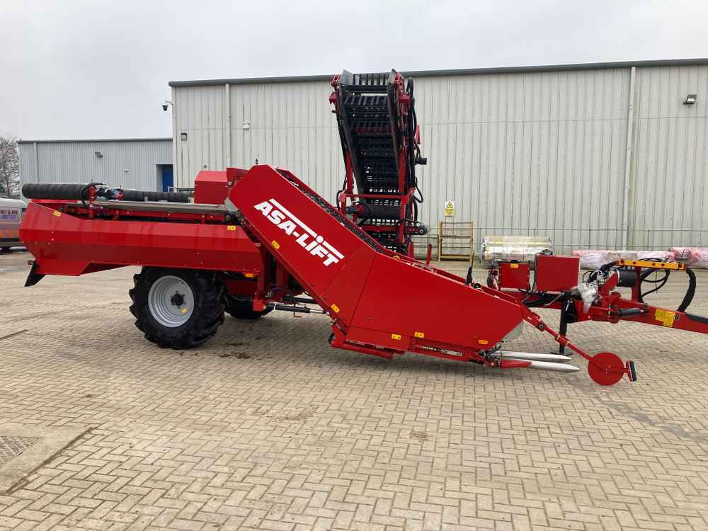 ASA-Lift ASA Lift TC1010E Single Row Trailed Cabbage Harvester - Machine à vendanger: photos 1 ASA-Lift ASA Lift TC1010E Single Row Trailed Cabbage Harvester - Machine à vendanger: photos 1