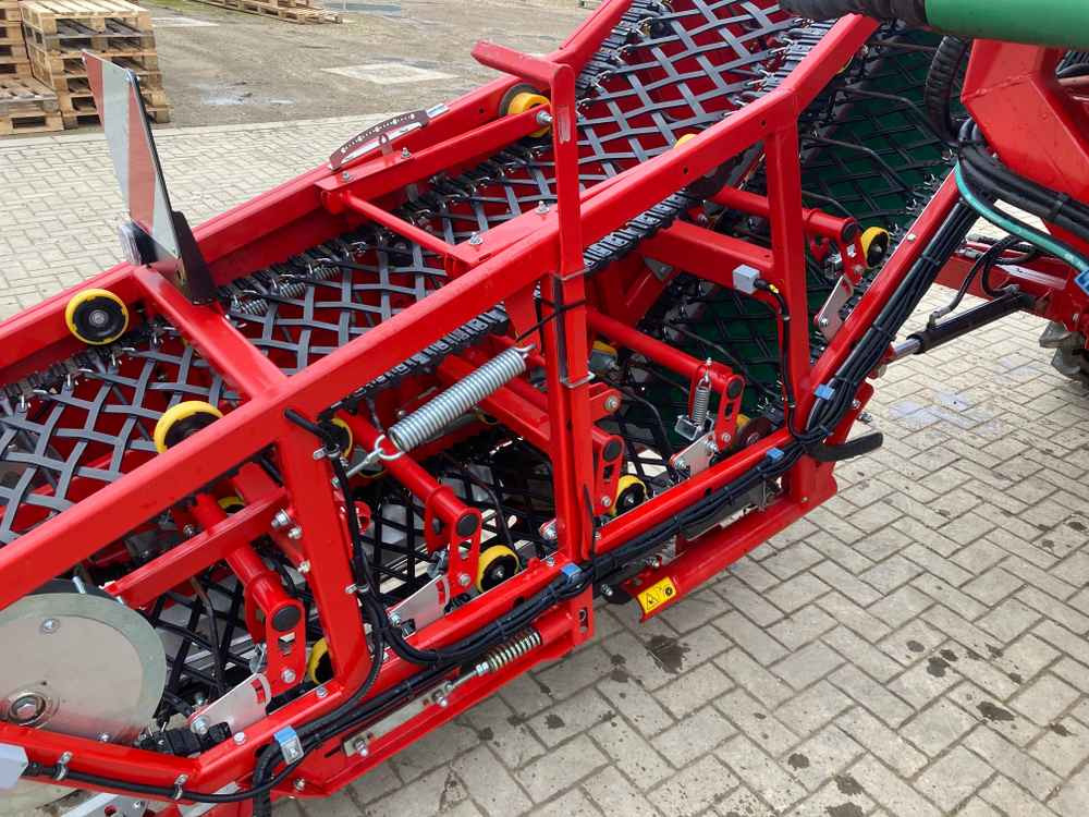 ASA-Lift ASA Lift TC1010E Single Row Trailed Cabbage Harvester - Machine à vendanger: photos 4 ASA-Lift ASA Lift TC1010E Single Row Trailed Cabbage Harvester - Machine à vendanger: photos 4