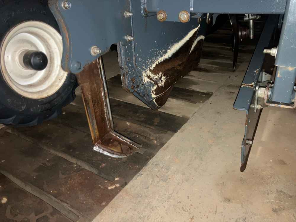 Dewulf MS2000 - Matériel de récolte: photos 4 Dewulf MS2000 - Matériel de récolte: photos 4