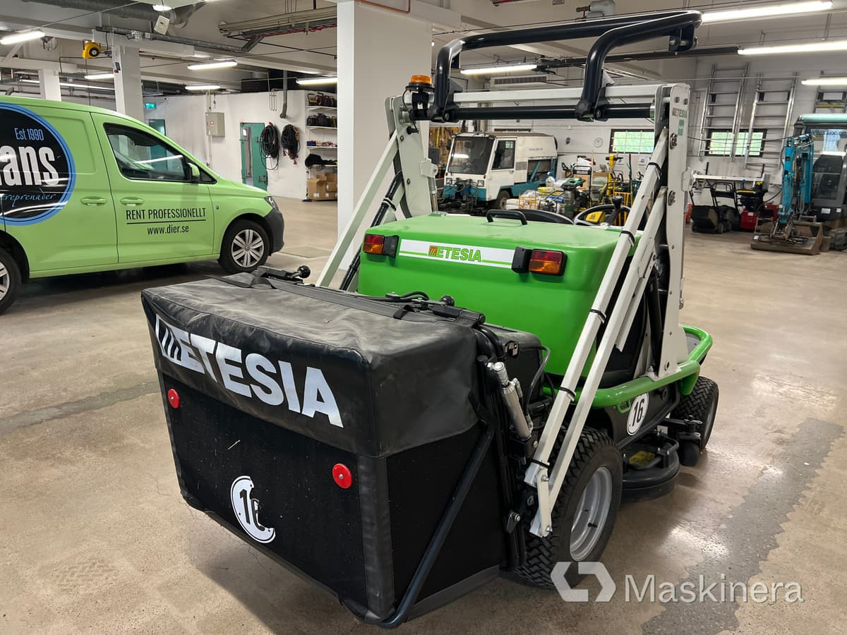 Åkgräsklippare Etesia H124D - Motofaucheuse: photos 5 Åkgräsklippare Etesia H124D - Motofaucheuse: photos 5