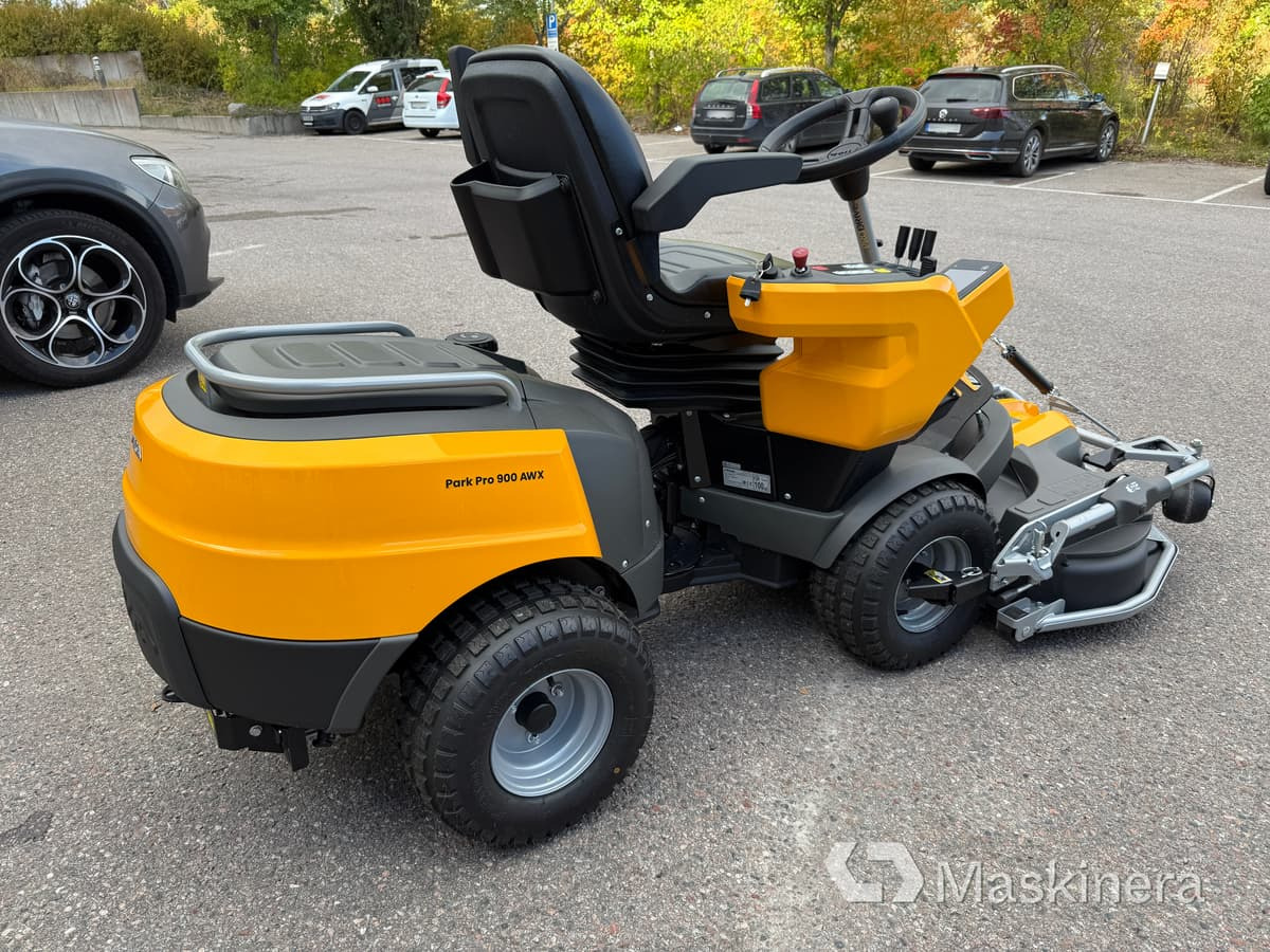 Åkgräsklippare Stiga Park Pro 900 AWX ink Klippaggregat & Snöslunga - Motofaucheuse: photos 5 Åkgräsklippare Stiga Park Pro 900 AWX ink Klippaggregat & Snöslunga - Motofaucheuse: photos 5