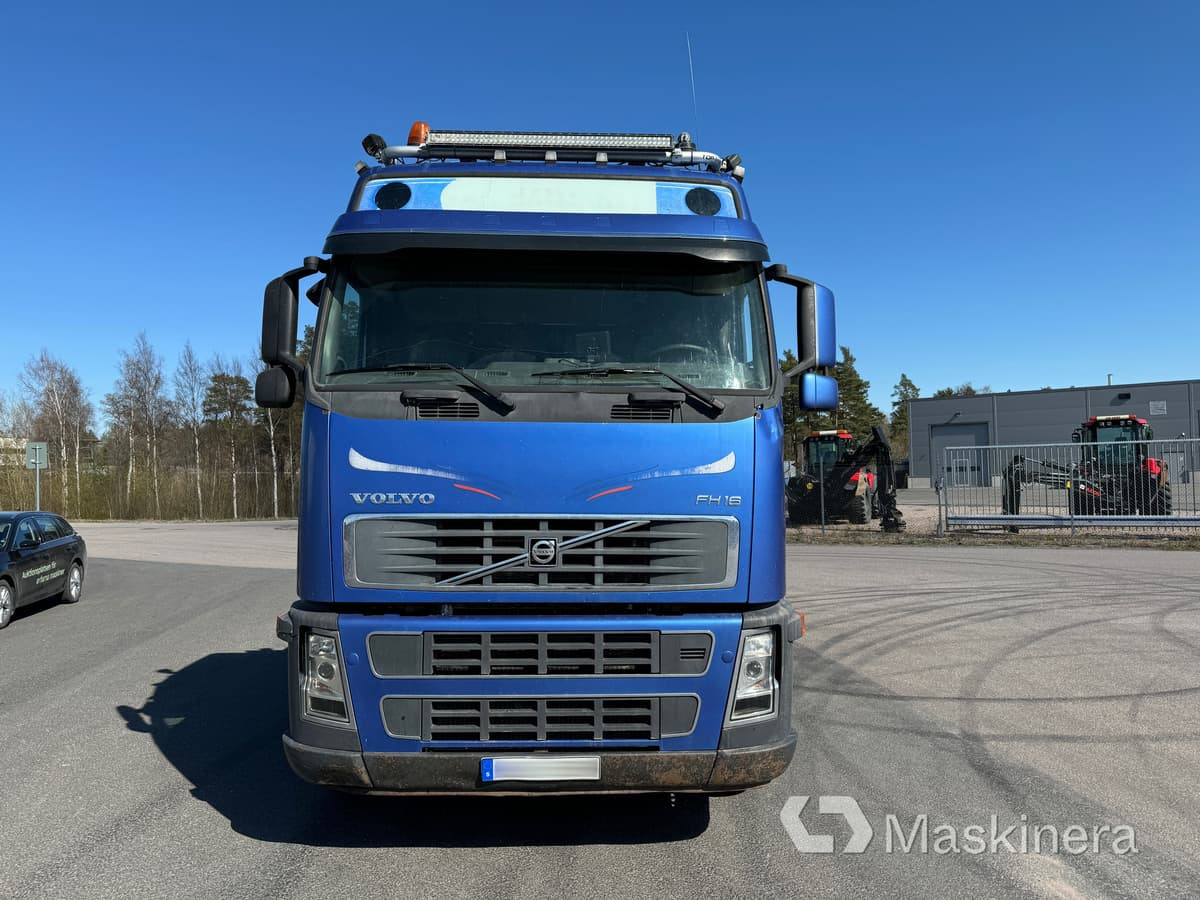 Lastväxlare Volvo FH16 tandemdrift - Autre matériel: photos 2 Lastväxlare Volvo FH16 tandemdrift - Autre matériel: photos 2