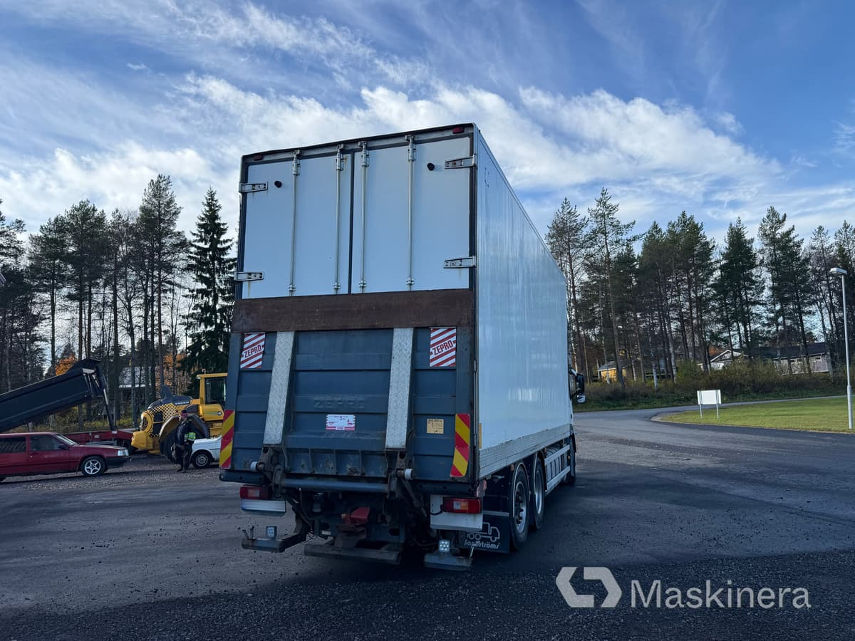 Volvo FM Skåpbil 6x2 - Autre matériel: photos 2 Volvo FM Skåpbil 6x2 - Autre matériel: photos 2
