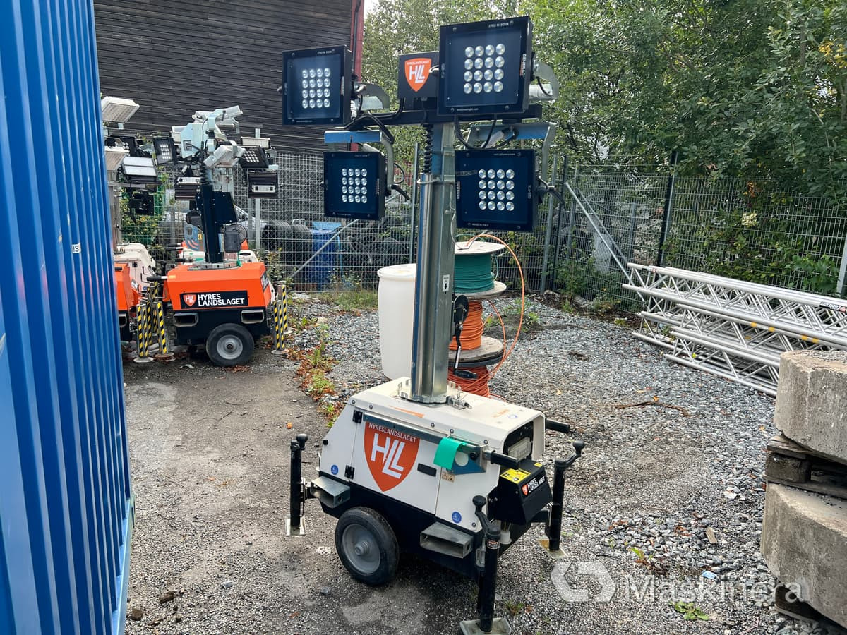 Belysningsmast Generac Linktower T3 - Mat d'éclairage: photos 1 Belysningsmast Generac Linktower T3 - Mat d'éclairage: photos 1