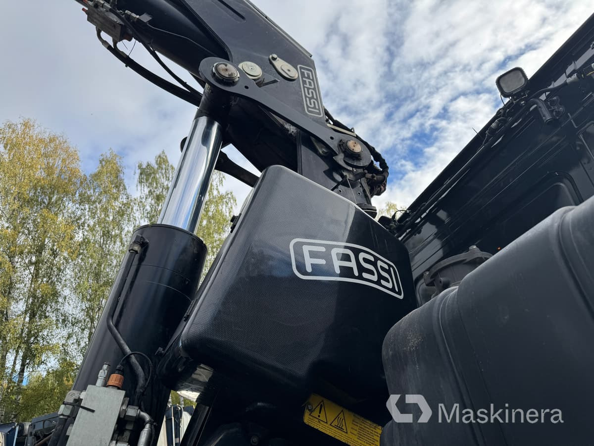 Bodbil Volvo FH 82F med Fassi F820 kran & jib — crédit-bail Bodbil Volvo FH 82F med Fassi F820 kran & jib: photos 43 Bodbil Volvo FH 82F med Fassi F820 kran & jib — crédit-bail Bodbil Volvo FH 82F med Fassi F820 kran & jib: photos 43