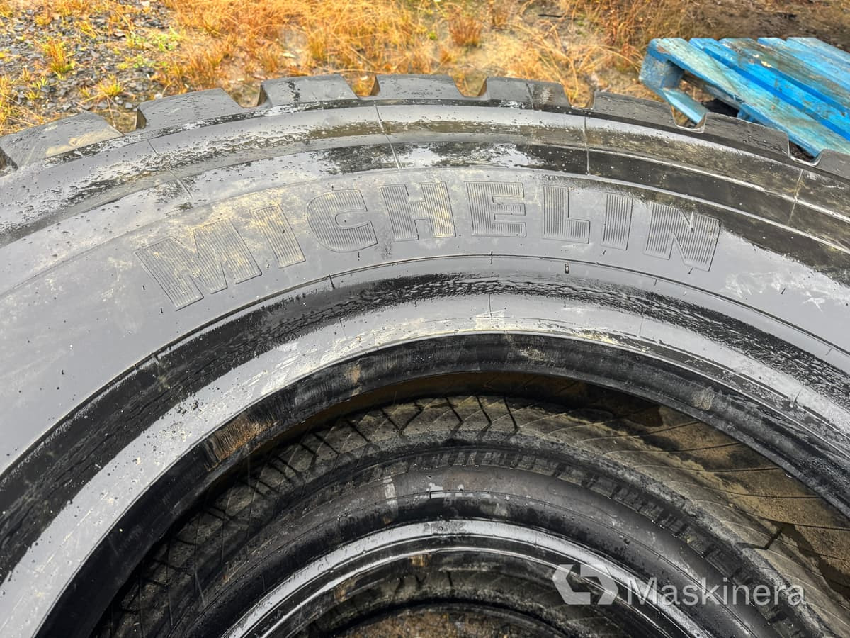 Däck Michelin 18.00 R 33 XDT - Pneu pour Engins de chantier: photos 5 Däck Michelin 18.00 R 33 XDT - Pneu pour Engins de chantier: photos 5