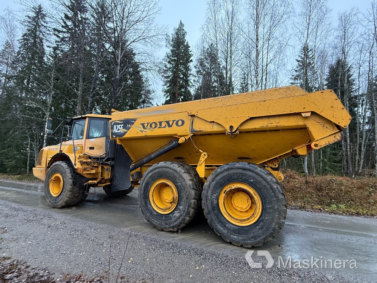 Dumper Volvo A25E 6x6 - Tombereau articulé: photos 4 Dumper Volvo A25E 6x6 - Tombereau articulé: photos 4