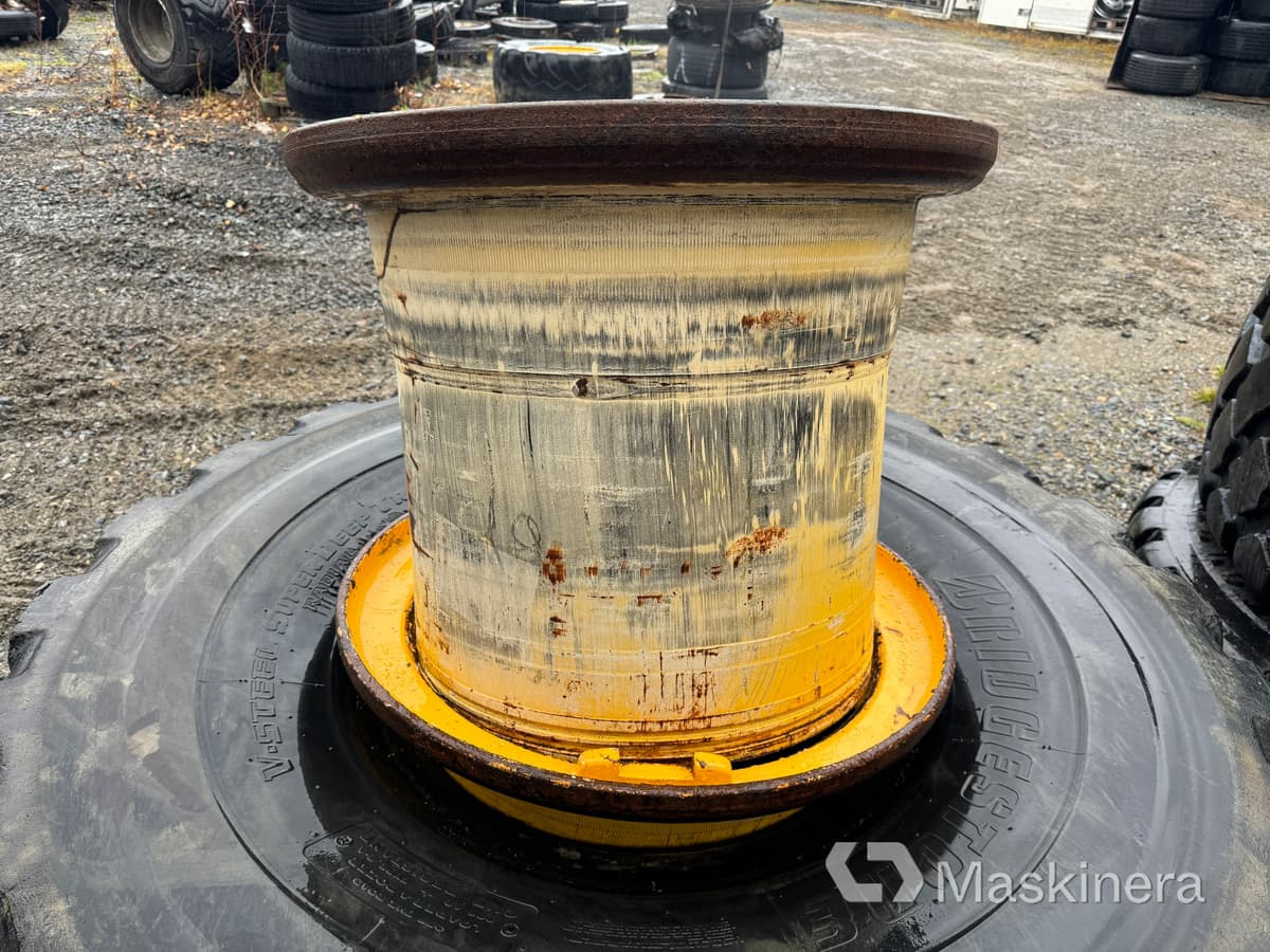 Fälg, 25 tum - Jante pour Engins de chantier: photos 4 Fälg, 25 tum - Jante pour Engins de chantier: photos 4