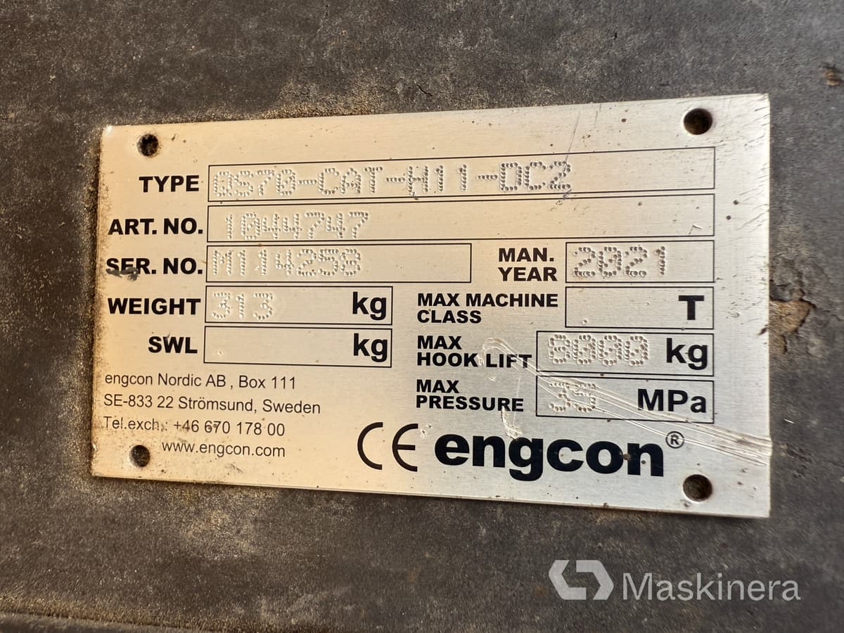 Pelle sur chenille Grävmaskin CAT 323 Next Generation: photos 39